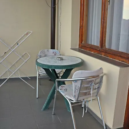 Kostadinovi 3*