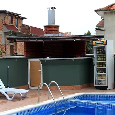 Kostadinovi Gasthof Rawda