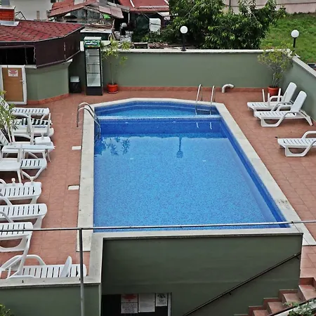 Kostadinovi Gasthof 3*