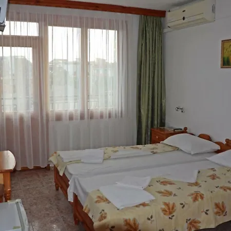 Kostadinovi Maison d'hôtes 3*