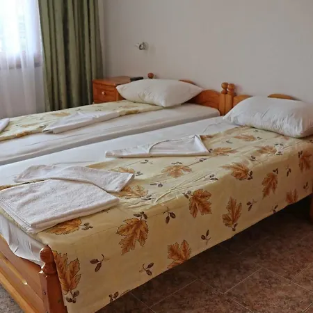 Kostadinovi Maison d'hôtes Ravda