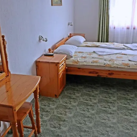 Kostadinovi Maison d'hôtes 3*